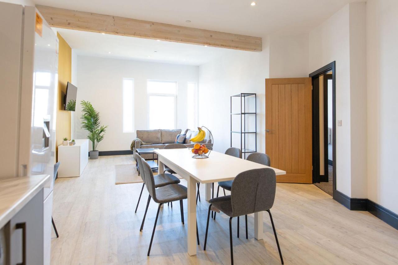 The Kingsway- 2 Bedroom Central Swansea Apartments By Stayright Zewnętrze zdjęcie