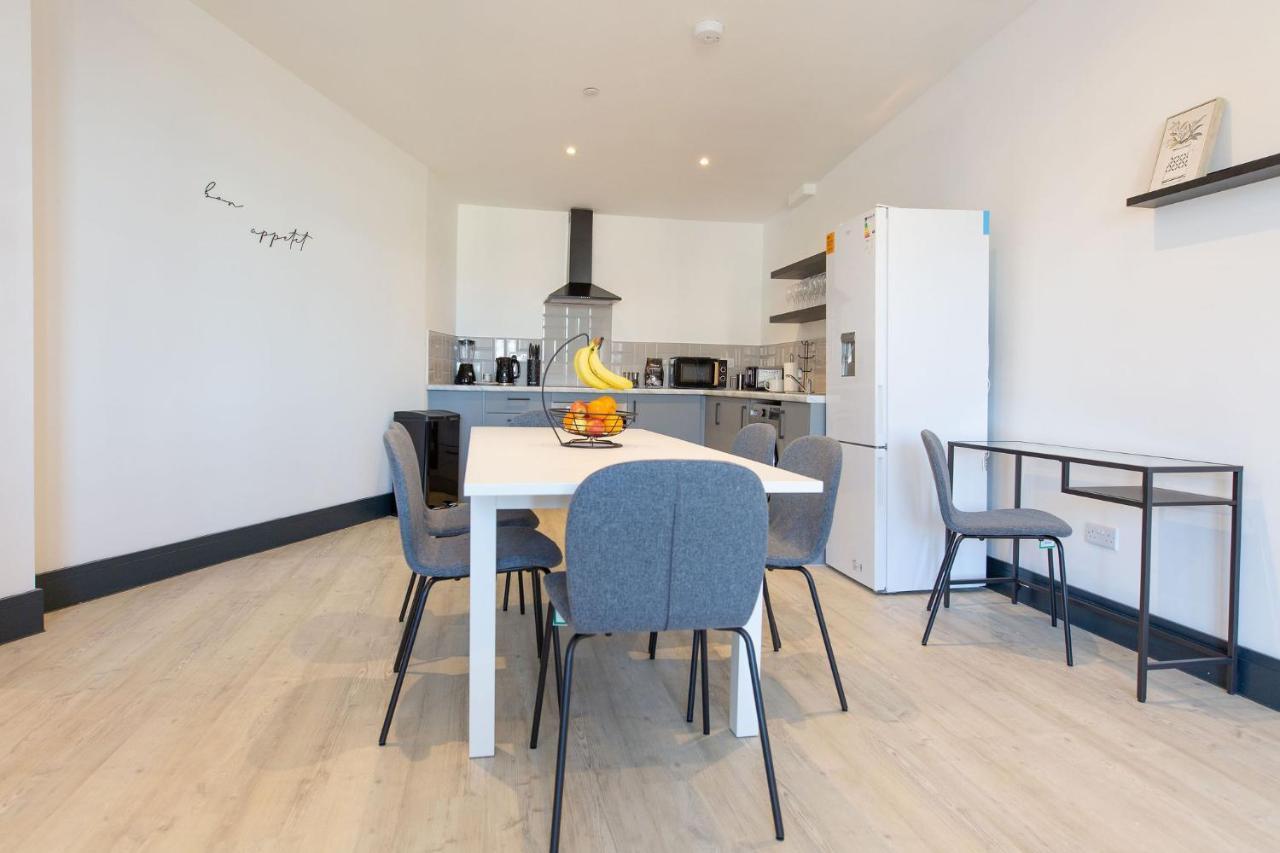 The Kingsway- 2 Bedroom Central Swansea Apartments By Stayright Zewnętrze zdjęcie