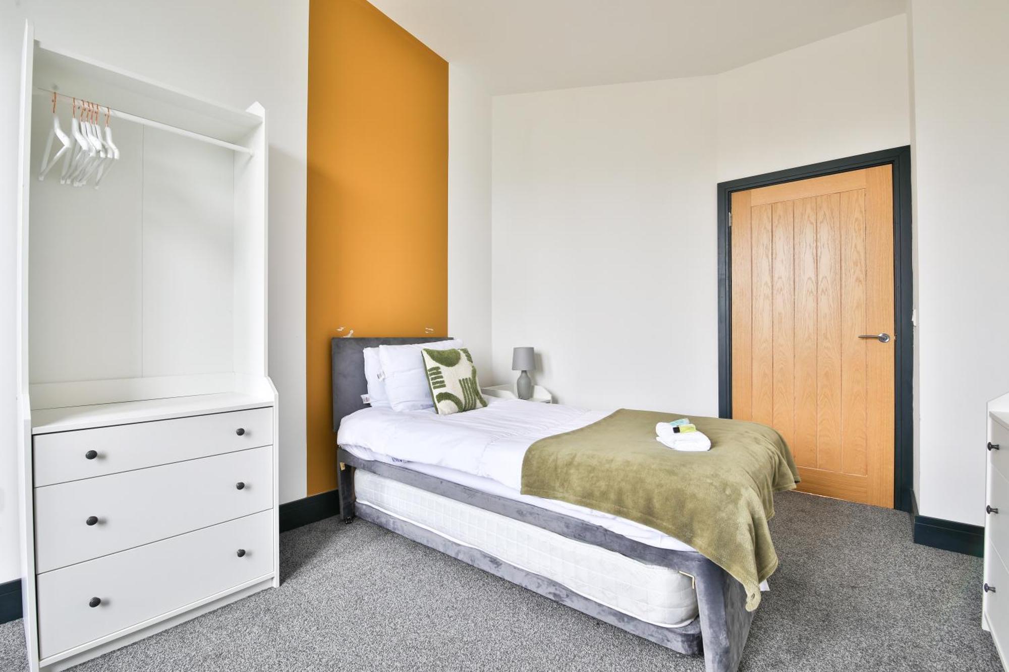 The Kingsway- 2 Bedroom Central Swansea Apartments By Stayright Zewnętrze zdjęcie